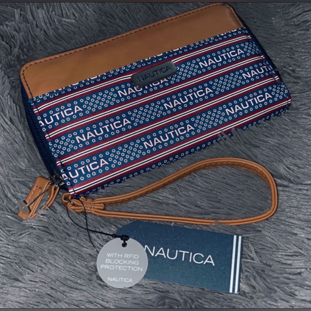 Nautica Wallet/Wristlet